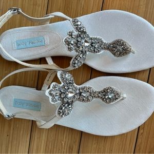 Rhinestone, flat sandal, size 11, white